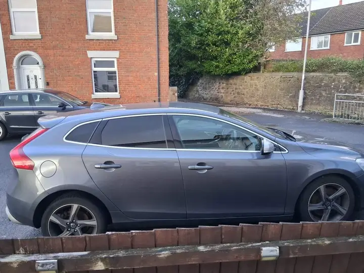 Volvo V40 2013 photo 5