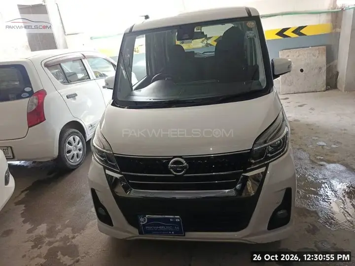 Nissan Dayz Roox