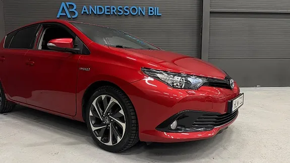 Toyota Auris 2016 photo 3