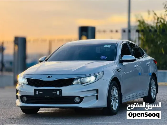 Kia K5 2017 photo 3