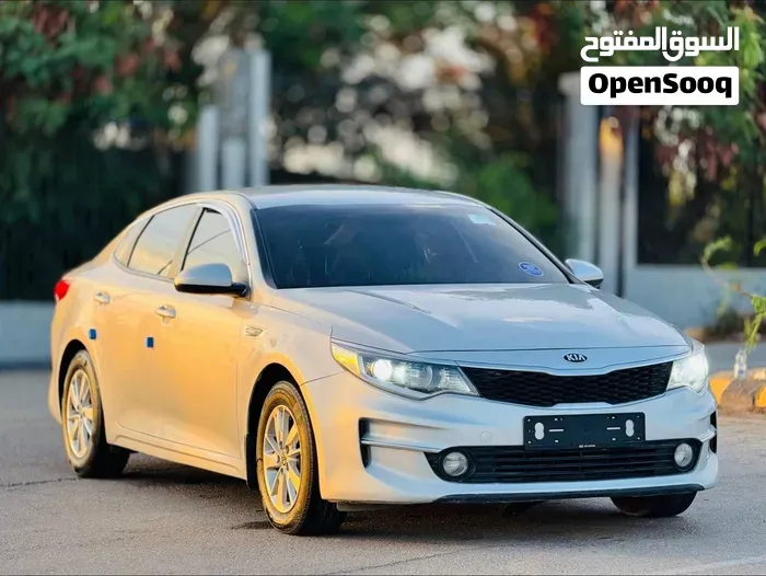Kia K5 2017 photo 4