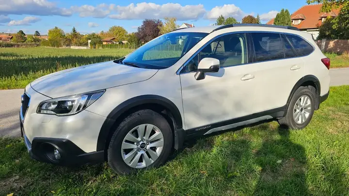 Subaru Outback 2015 photo 3