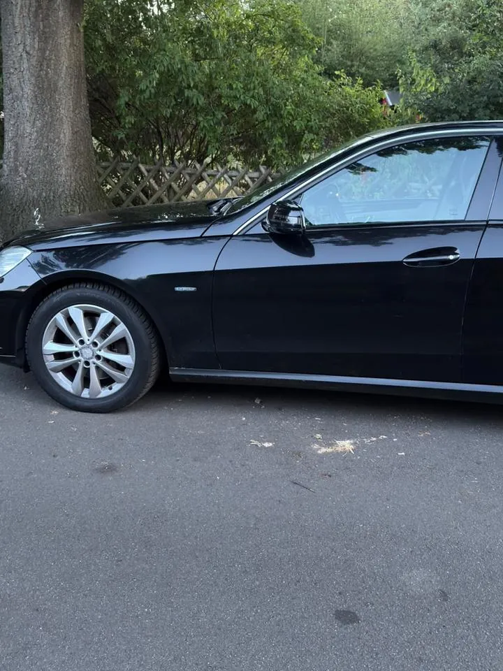 Mercedes-Benz E 250