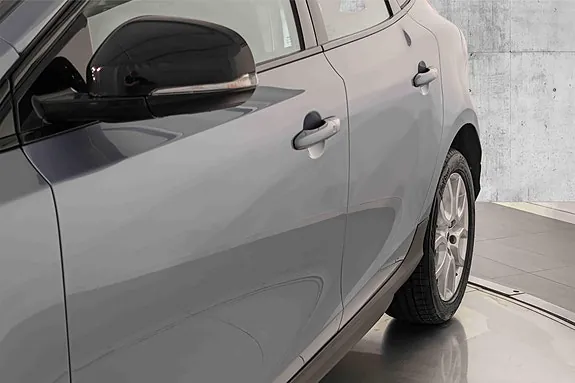 Volvo V40 Cross Country 2018 photo 4
