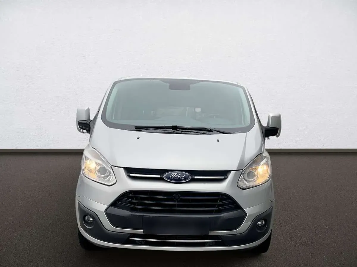 Ford Tourneo Custom 2017 photo 3