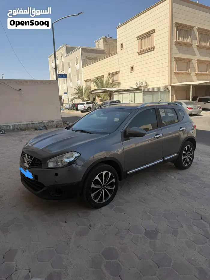 Nissan Qashqai 2013 photo 2