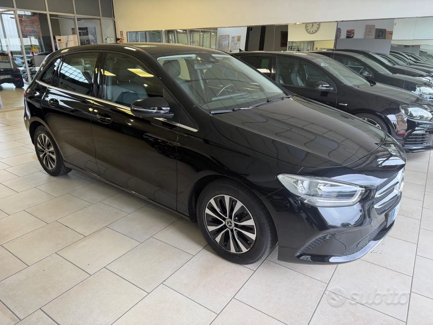 Mercedes-Benz B 180 2021 photo 3