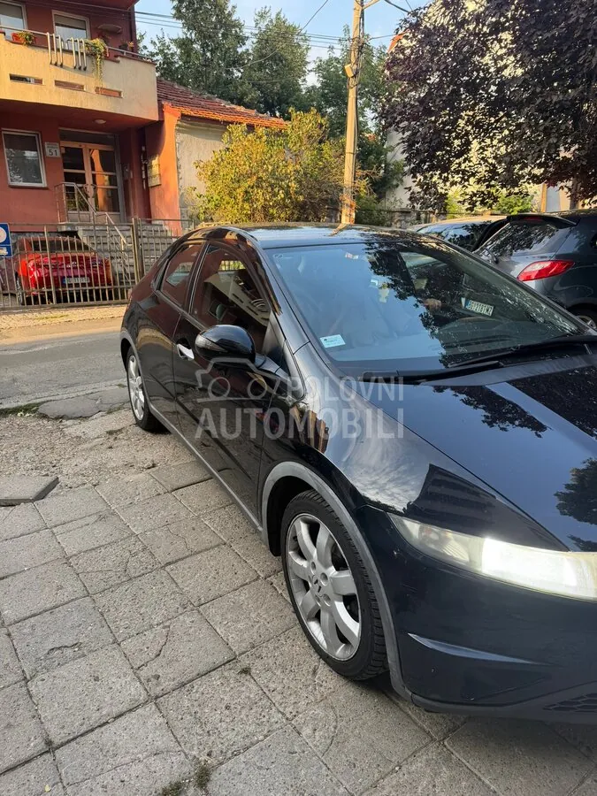 Honda Civic 2007 photo 2