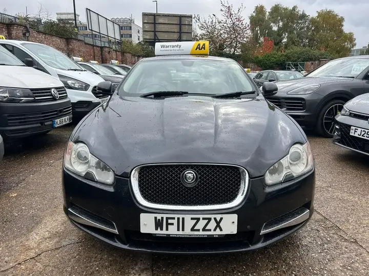 Jaguar Xf 2011 photo 5
