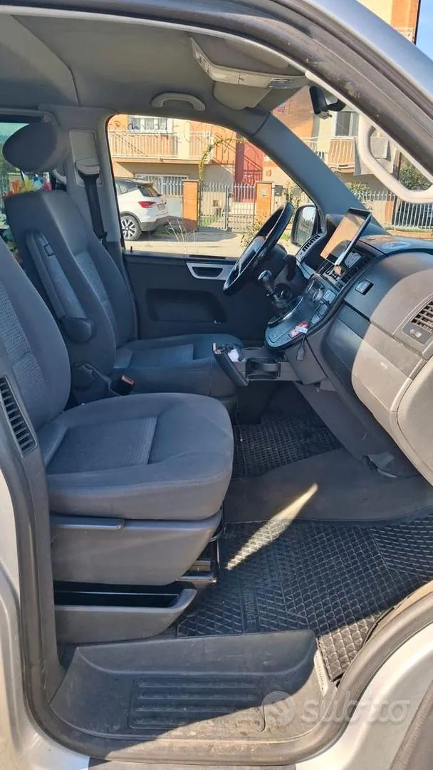 Volkswagen Multivan 2006 photo 3