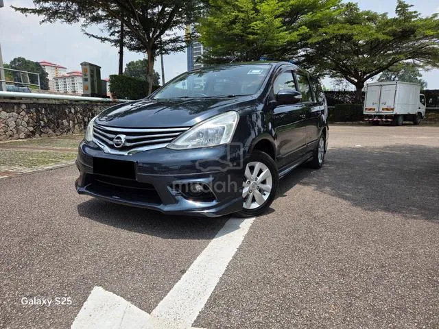 Nissan Livina