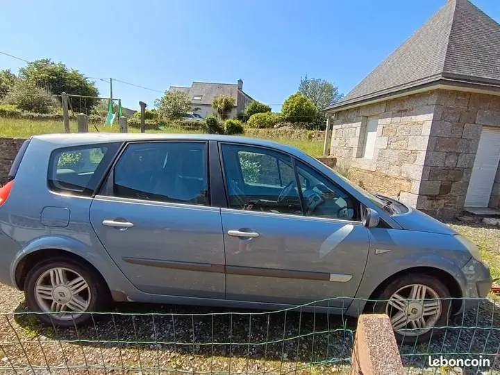 Renault Grand Scenic 2006 photo 3