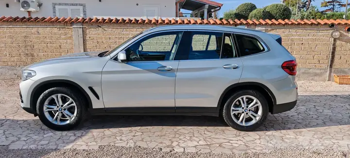 BMW X3 2019 photo 2