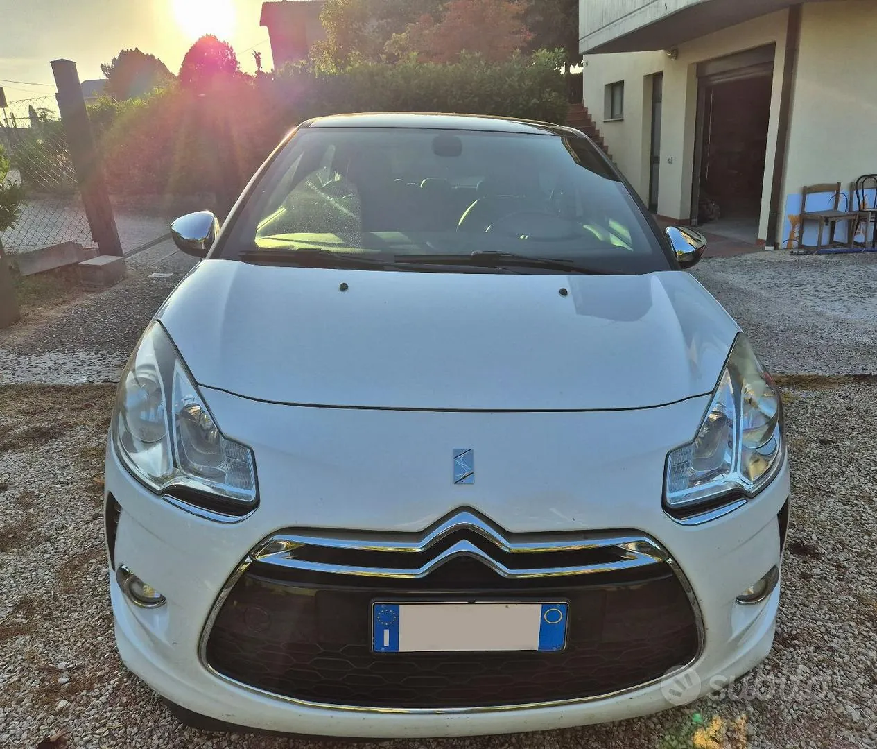 Citroen Ds3 2011 photo 2