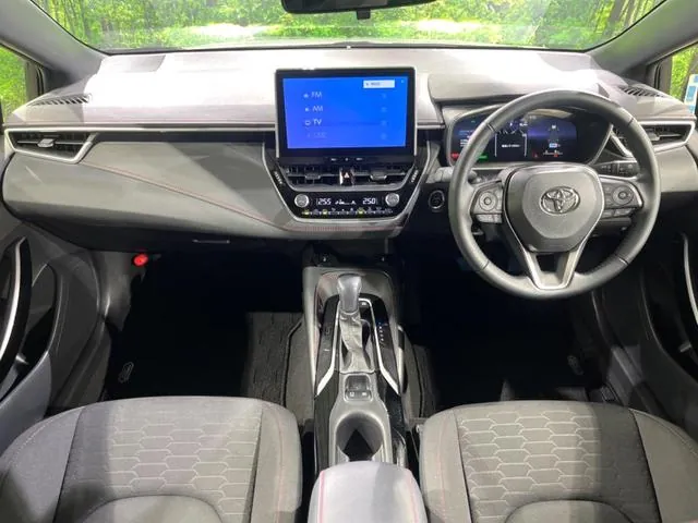 Toyota Corolla Sport Hybrid G Z 2025 photo 2