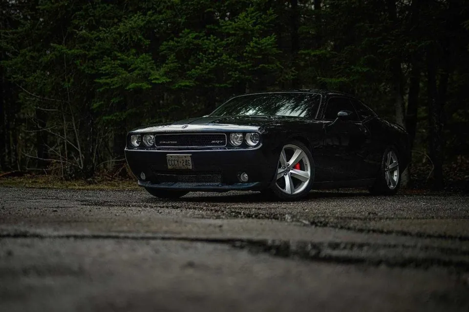 Dodge Challenger 2010 photo 2