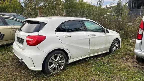 Mercedes-Benz A 180 D 2013 photo 5