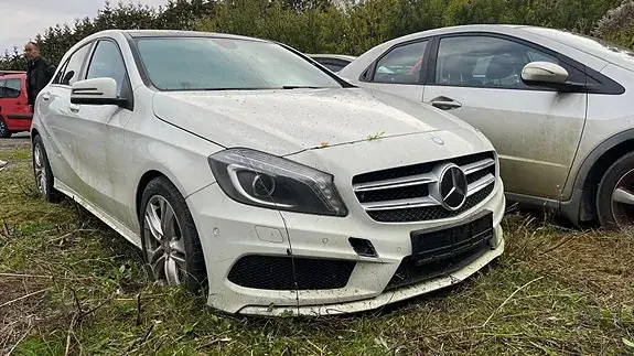 Mercedes-Benz A 180 D 2013 photo 2