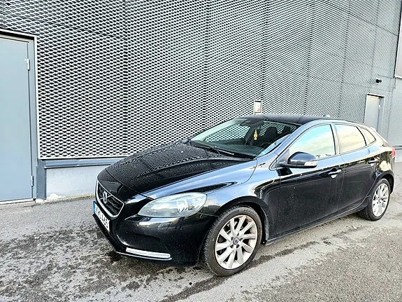 Volvo V40 2014 photo 2