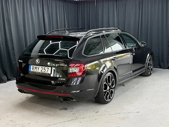Skoda Octavia Rs 2018 photo 4