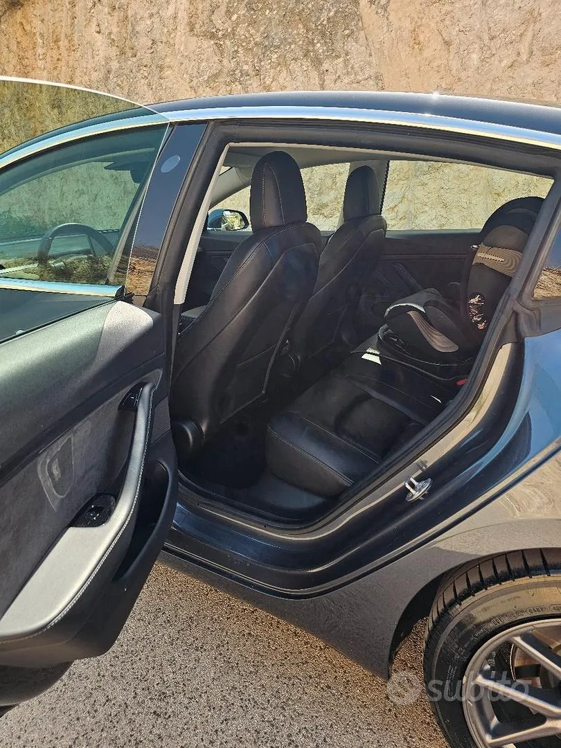 Tesla Model 3 2020 photo 5