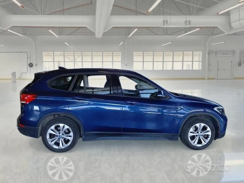 BMW X1 2022 photo 3