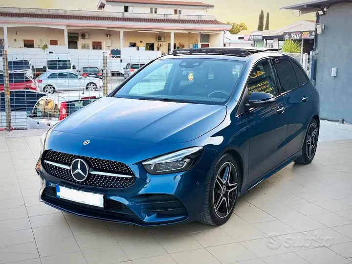 Mercedes-Benz B 180 2022 photo 2