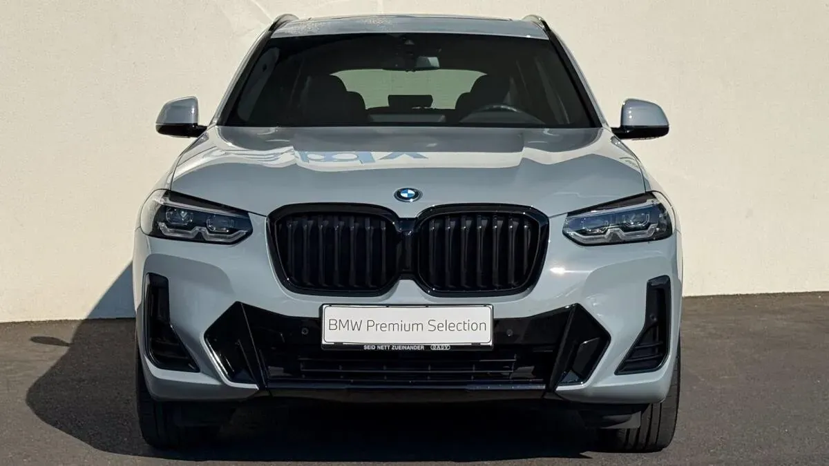 BMW X3 2023 photo 2