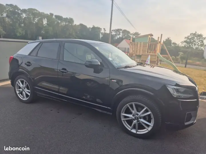 Audi Q2 2019 photo 2