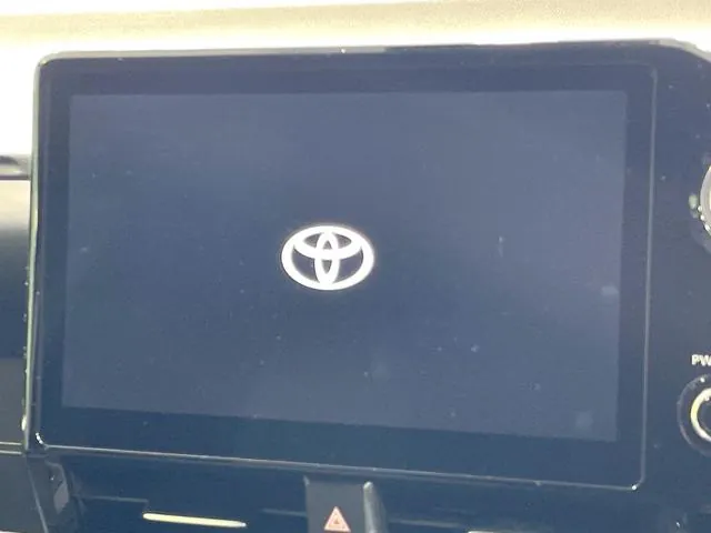 Toyota Voxzie Hybrid S-Z 2022 photo 3