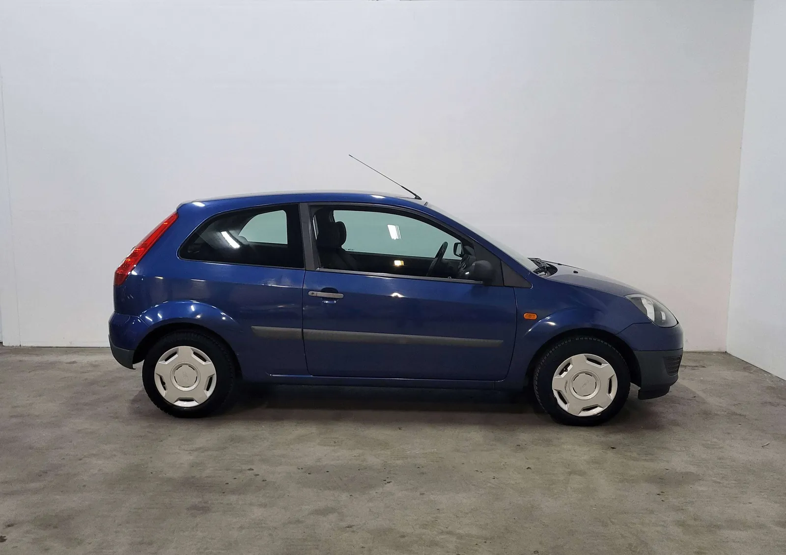 Ford Fiesta 2007 photo 4
