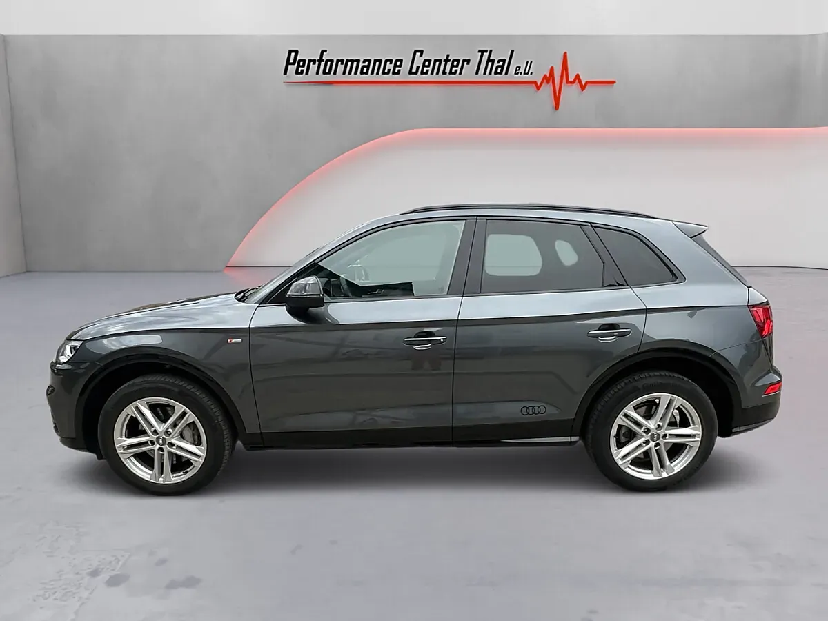 Audi Q5 2019 photo 2