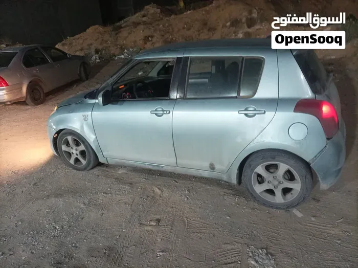Suzuki Swift 2008 photo 4