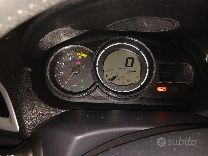 Renault Megane 2010 photo 5