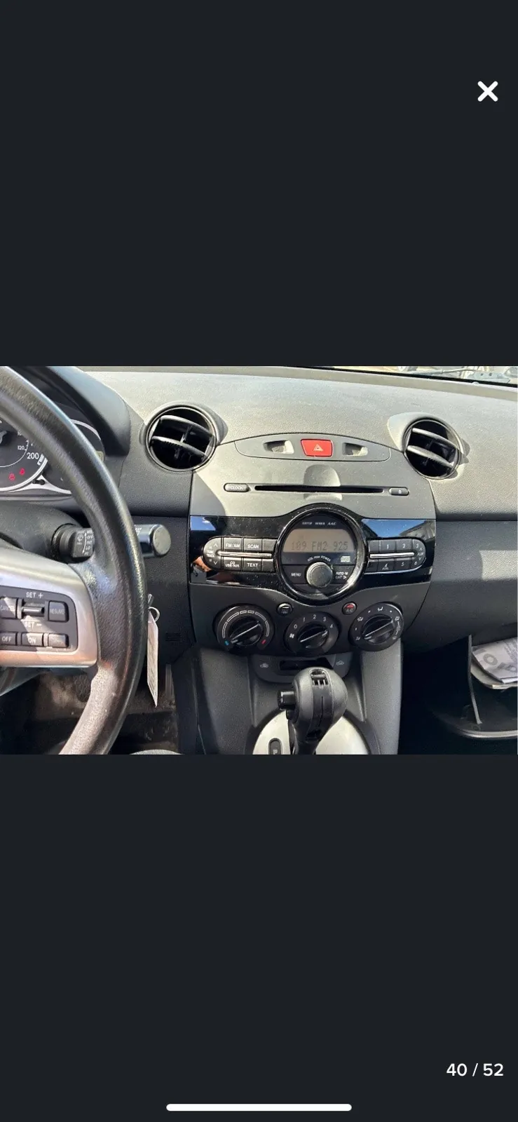 Mazda 2 2013 photo 2