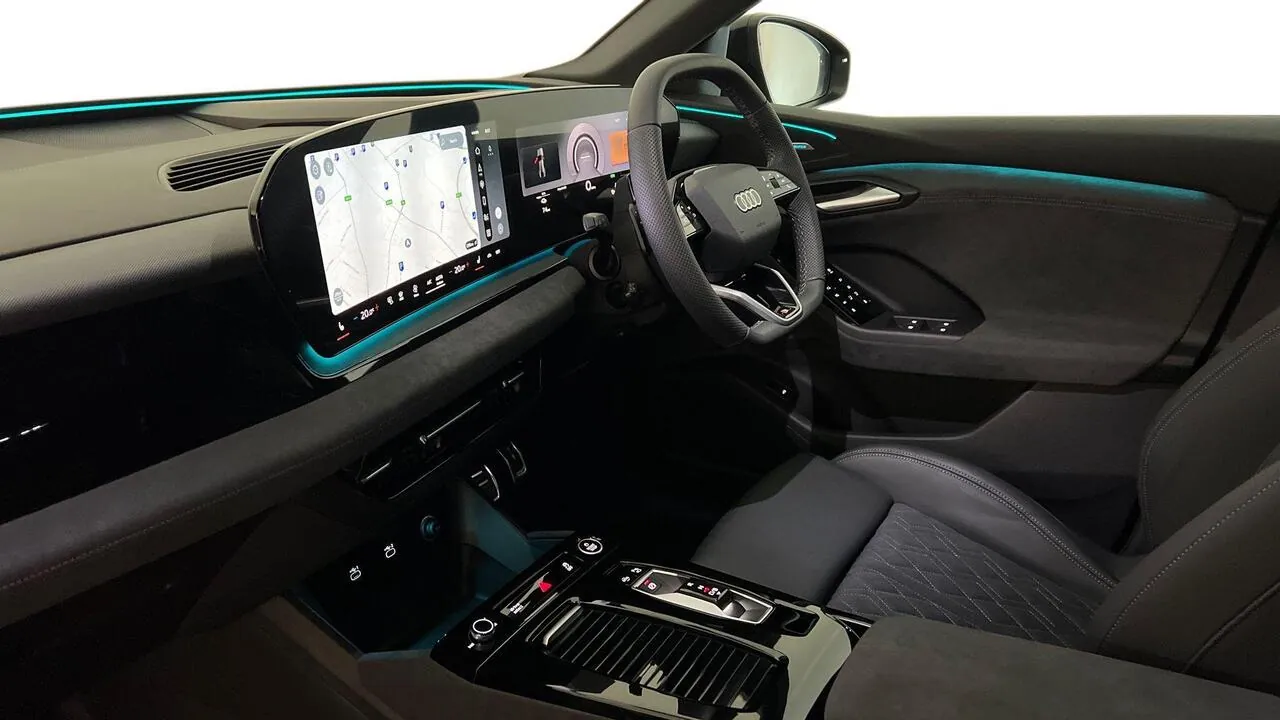 Audi E-Tron photo 2