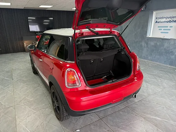 Mini One 2010 photo 5