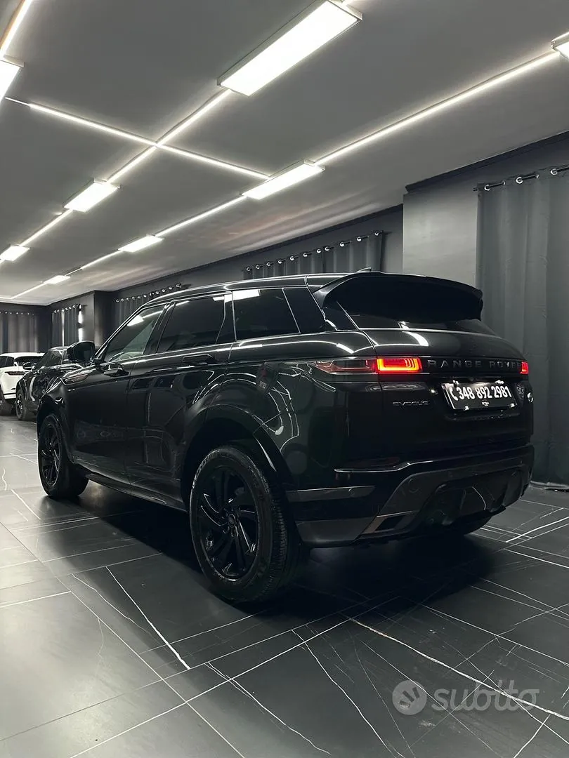 Land Rover Range Rover Evoque 2021 photo 2