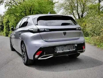 Peugeot 308 2023 photo 3