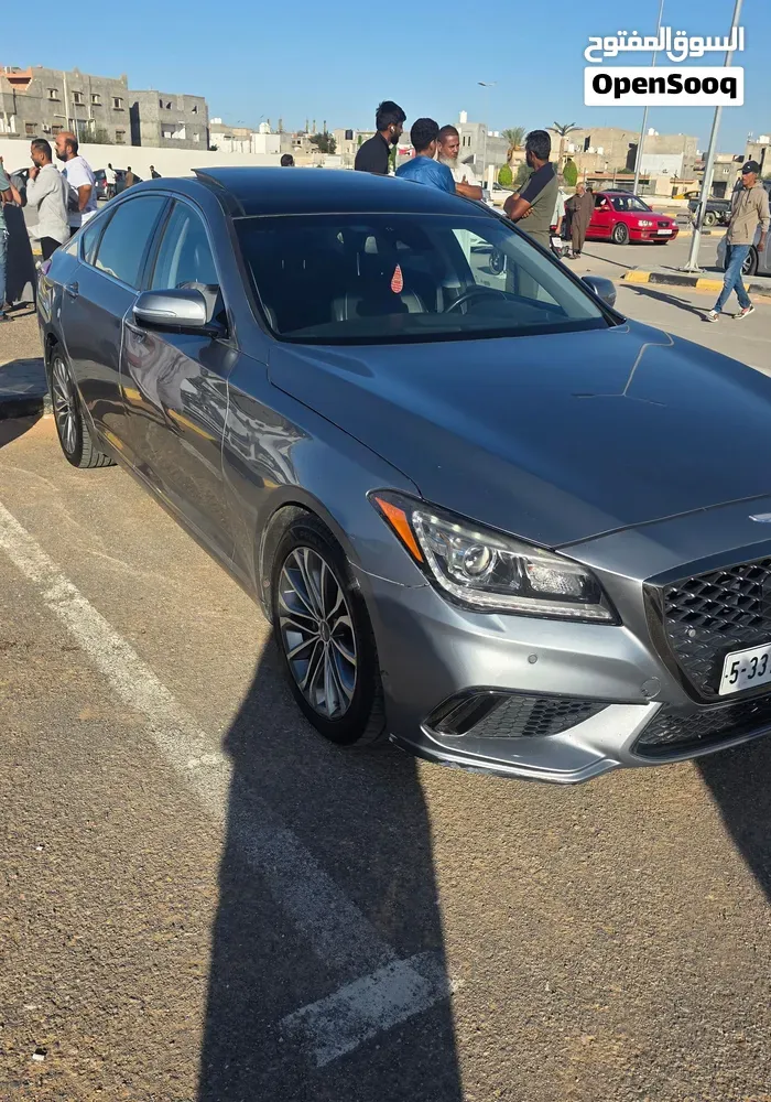 Genesis G80 2018 photo 4