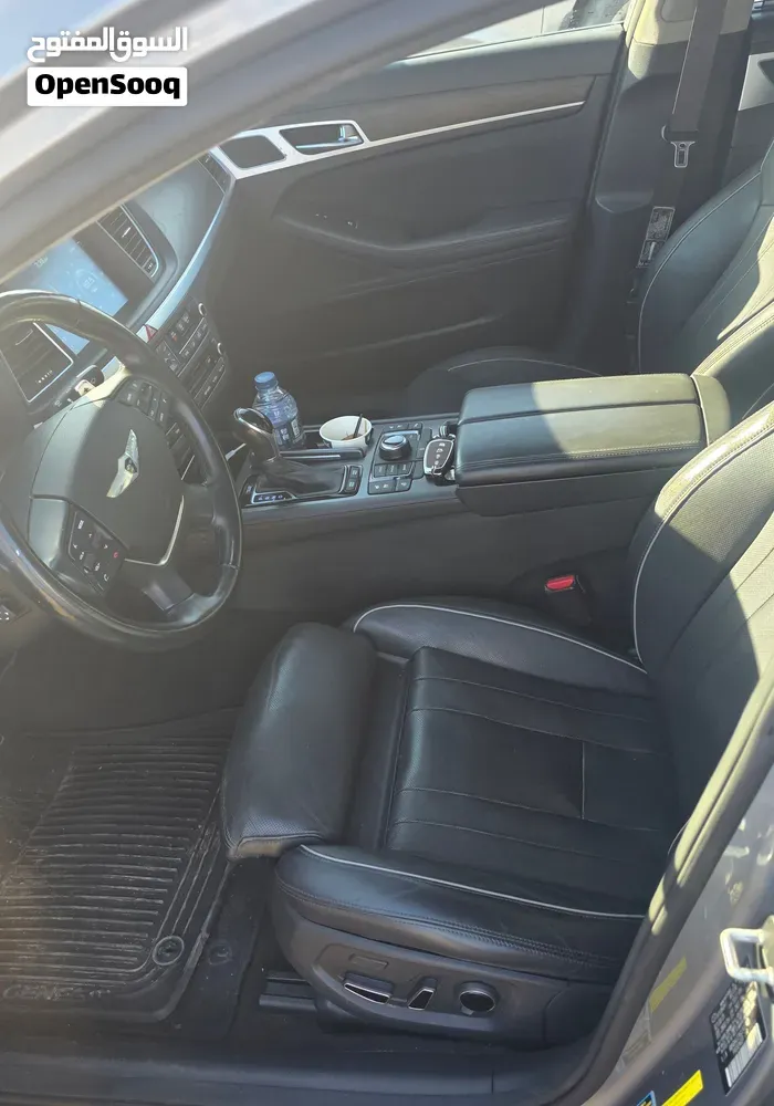 Genesis G80 2018 photo 3