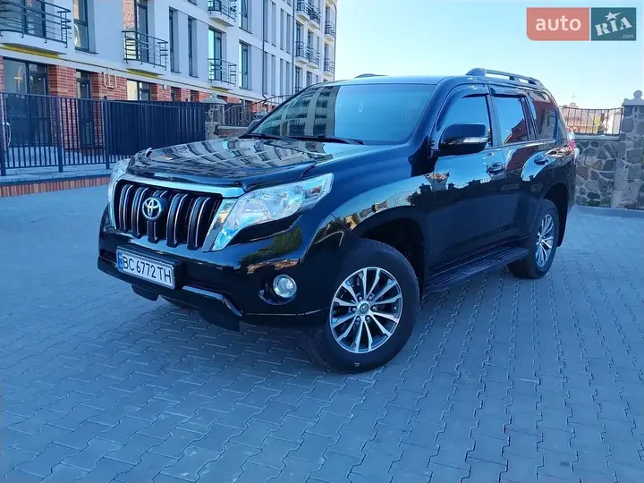 Toyota Land Cruiser Prado 2017 photo 2