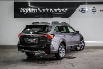 Subaru Outback 2025 photo 4