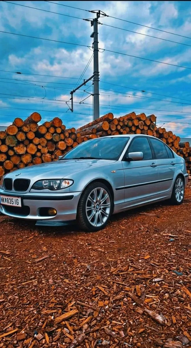 BMW 3 Series 2004 photo 3