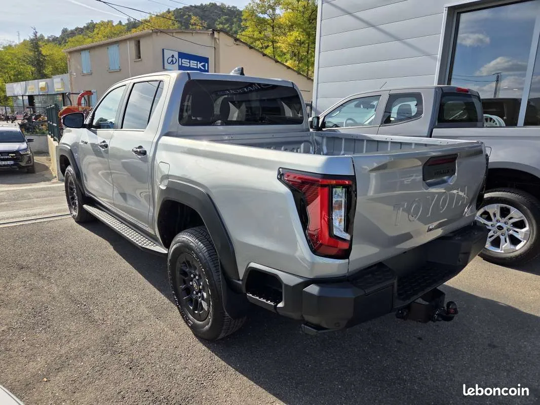 Toyota Hilux 2026 photo 5