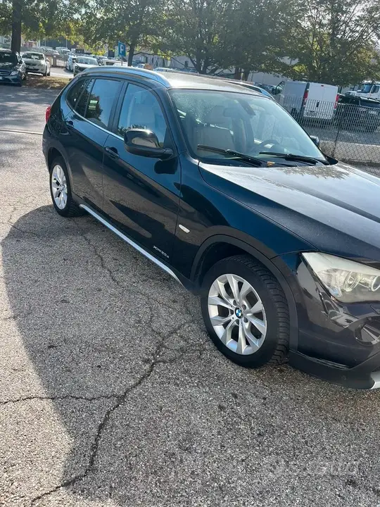 BMW X1 2010 photo 2