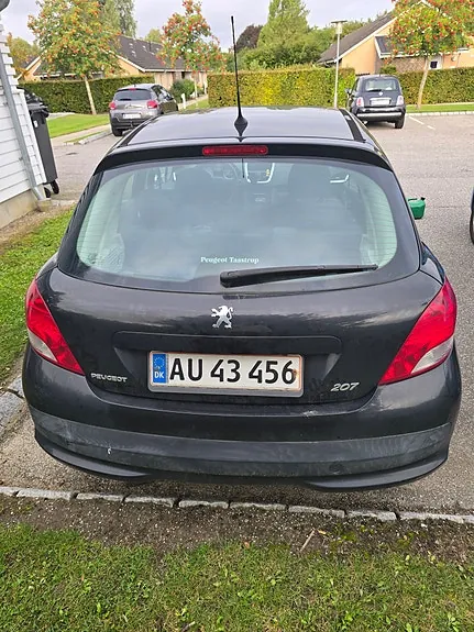 Peugeot 207 2009 photo 3