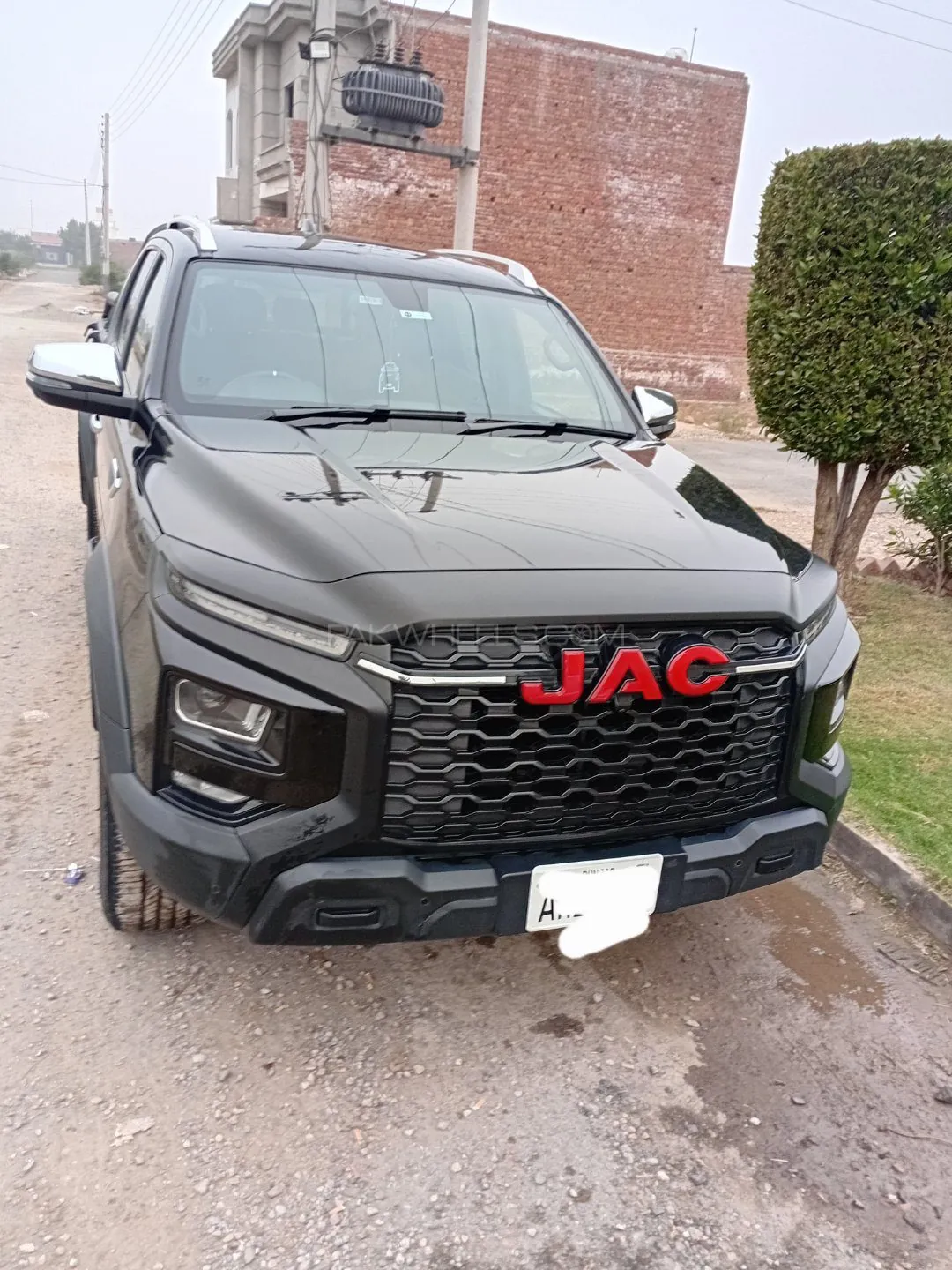 JAC T9