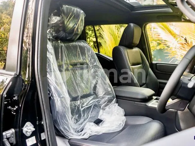 Toyota Land Cruiser Prado 2026 photo 4