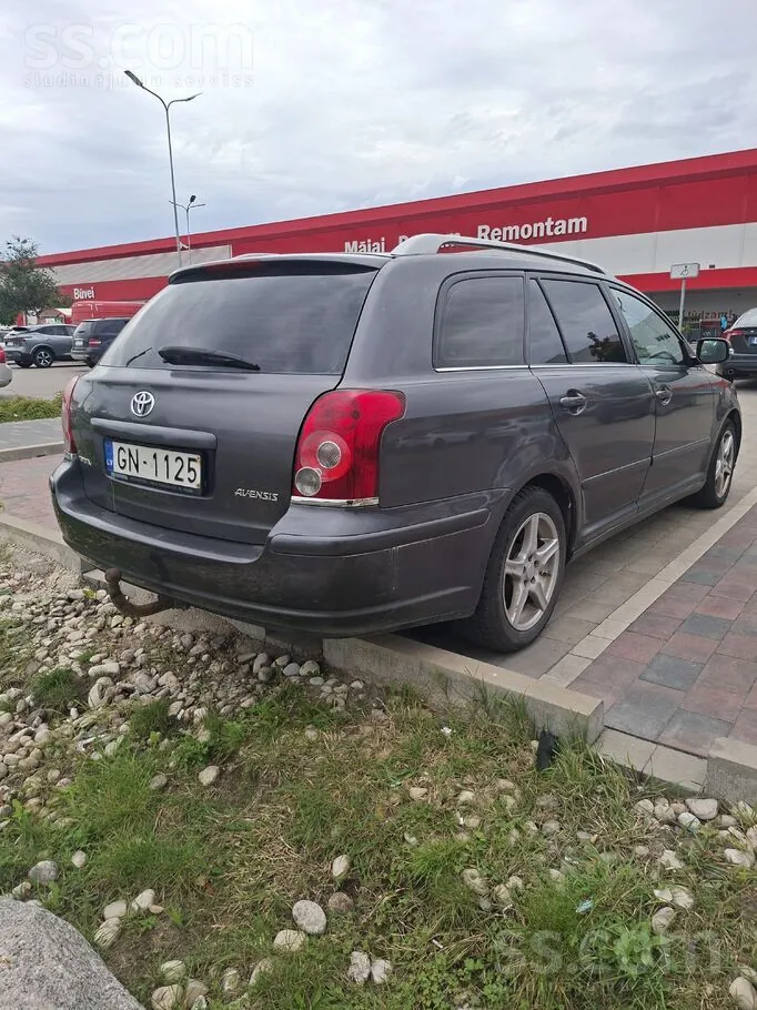 Toyota Avensis 2007 photo 2